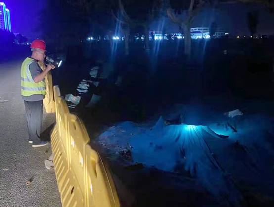 加大管網(wǎng)巡檢力度，確保夏季用水高峰期供水安全 (2).jpg